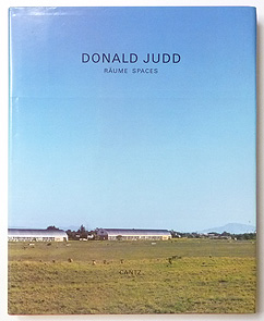 Donald Judd: RAUME SPACES