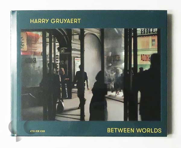 Between Worlds | Harry Gruyaert