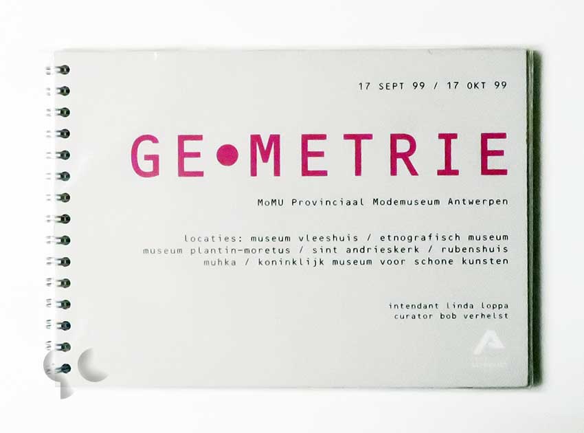 Geometrie MoMu Provinciaal Modemuseum Antwerpen